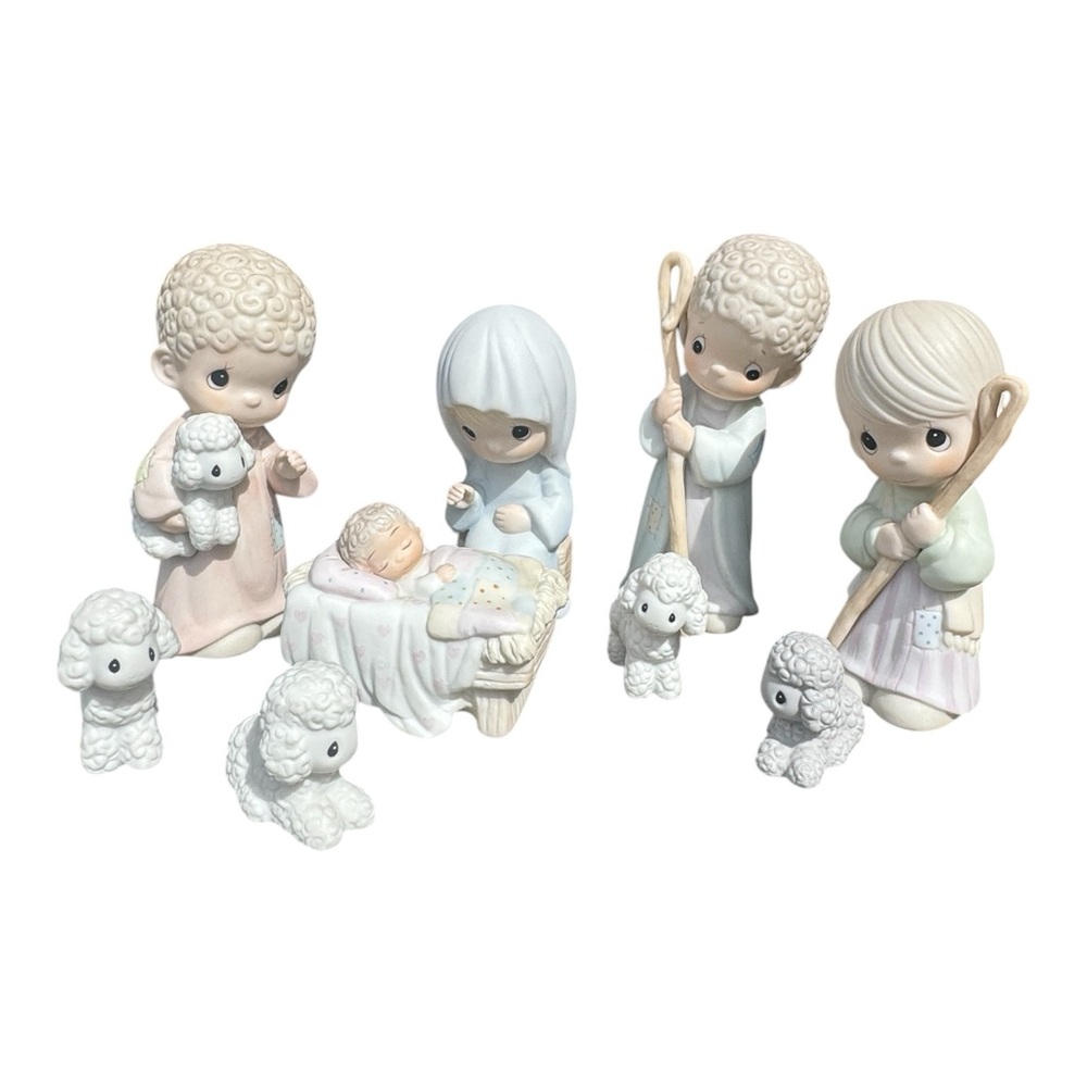 Rare 1986 Precious Moments 9pc Nativity Set #104000 with Cassette New in Box